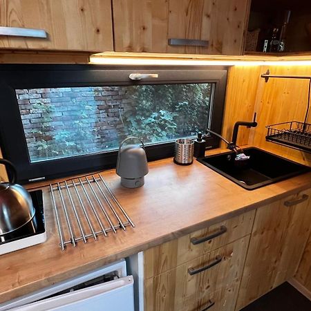 Tiny House Baraczek Brno-Jundrov, Ulice Veslarska Apartment Ngoại thất bức ảnh